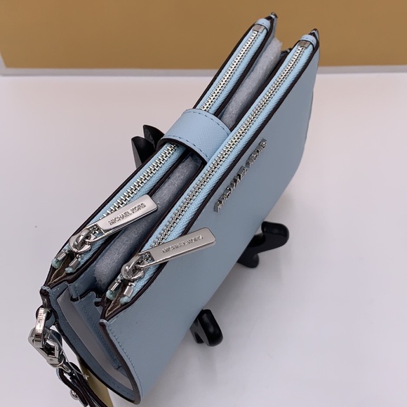 MICHAEL KORS JET SET TRAVEL 35F8GTVWOL VISTA BLUE LG DOUBLE ZIP WRSTLT LEATHER - Picture 12 of 14